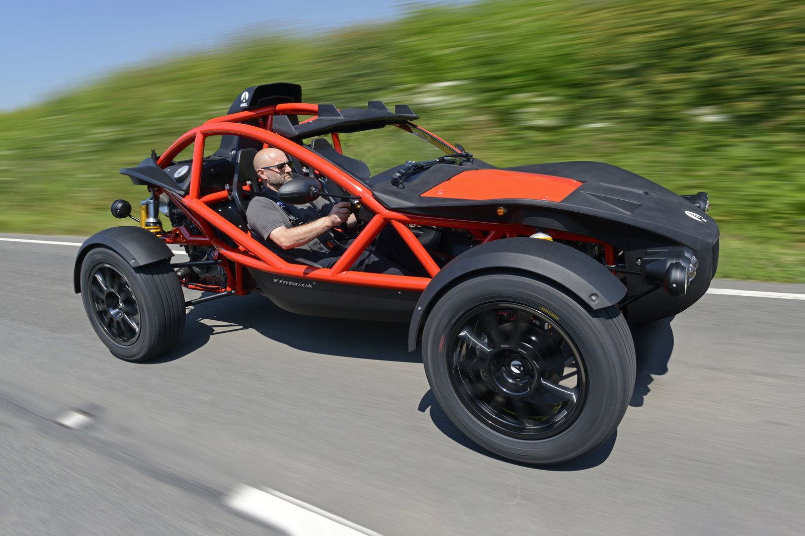 Ariel Nomad 2 - front, road